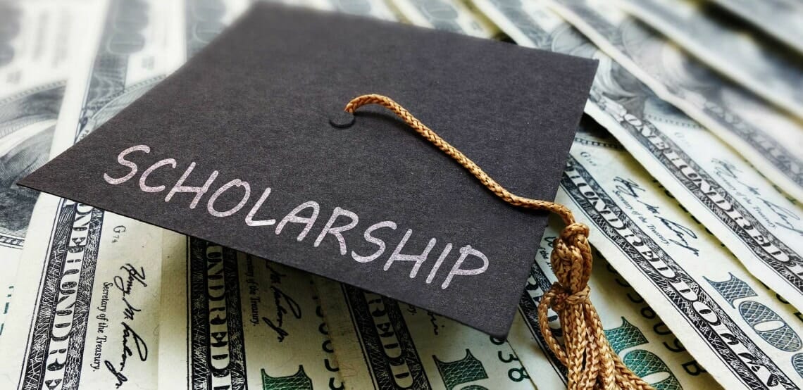 4 Steps To Applying For A Study Abroad Scholarship