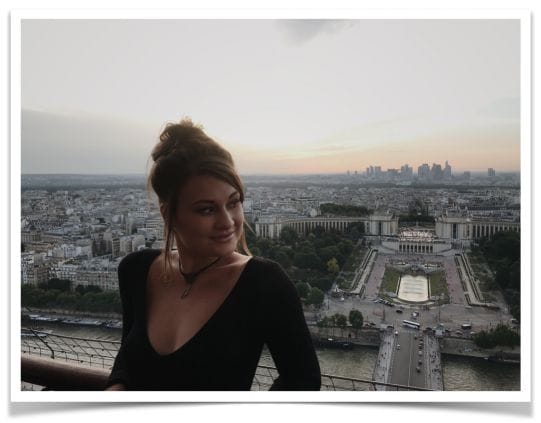 Taylor Ambrosius talks about her study abroad experience in France